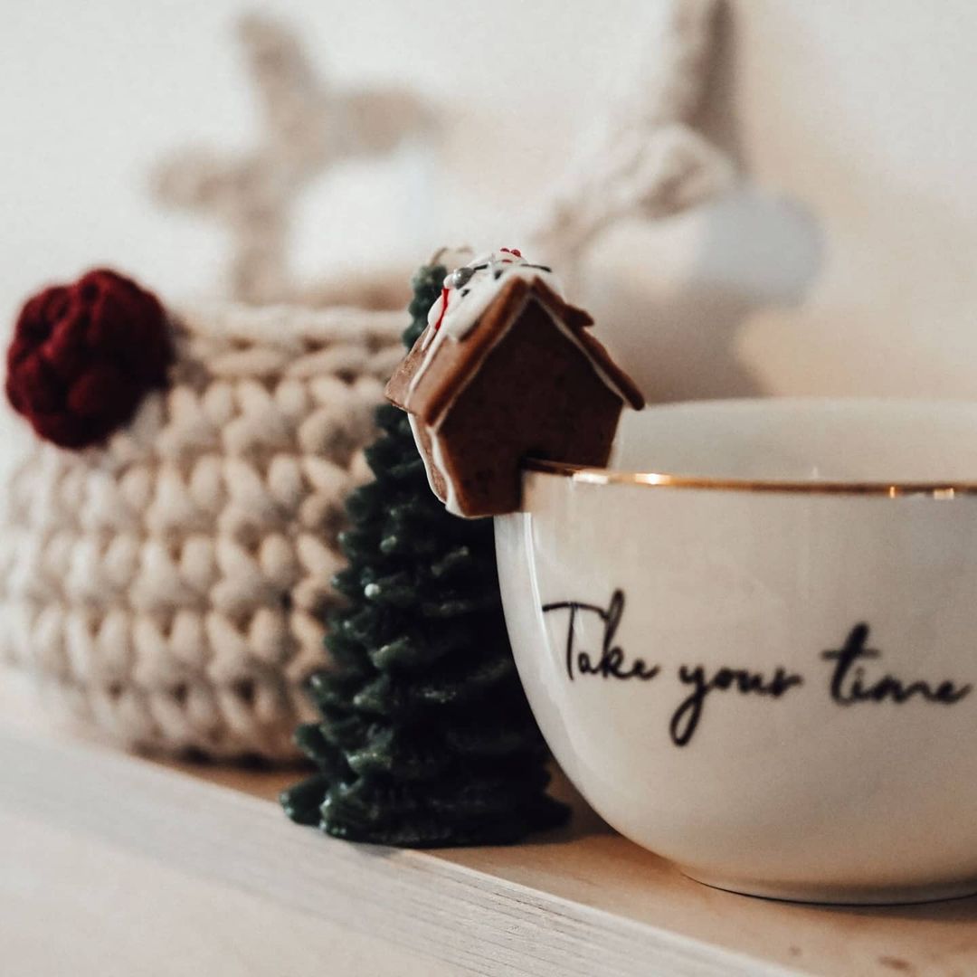 Reindeer Basket | Ivory & Red Nose