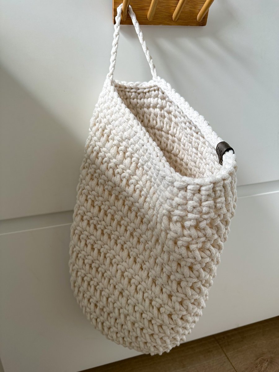 Crochet Hanging Bag, Large | IVORY