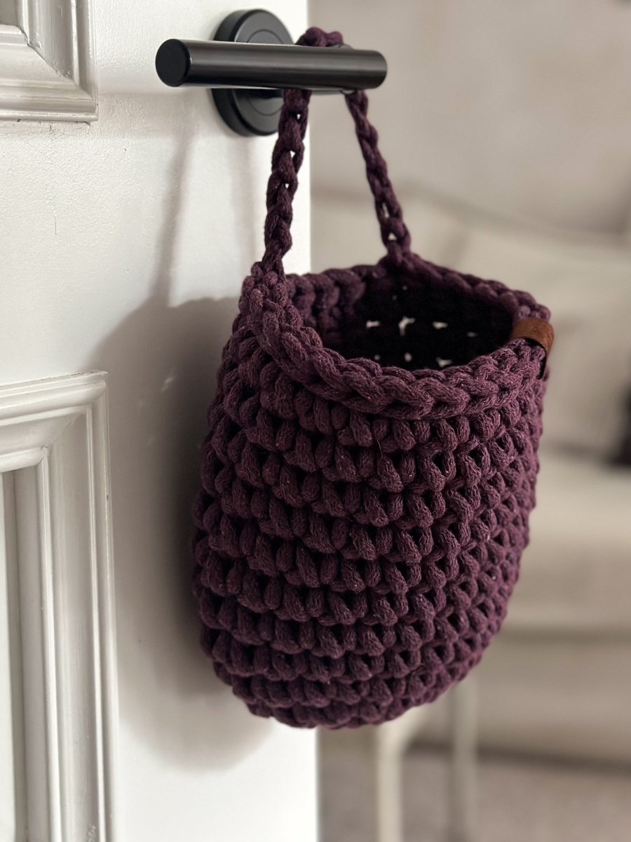 Crochet Hanging Bags | AUBERGINE