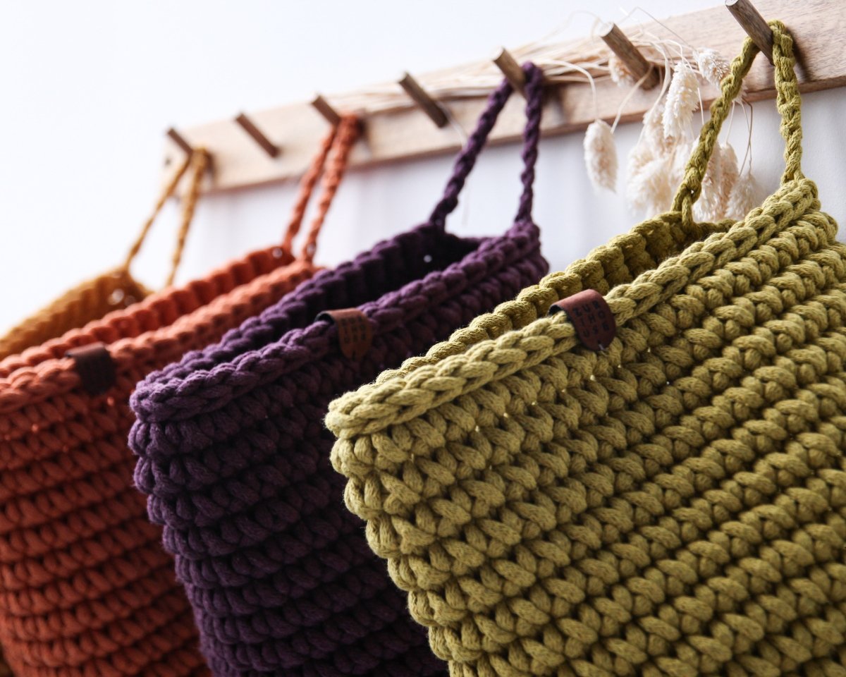 Crochet Hanging Bags | GOLDEN KIWI
