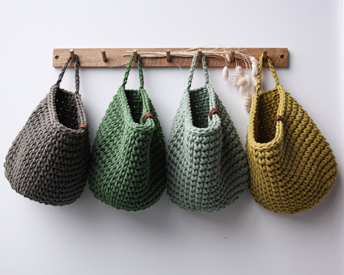 Crochet Hanging Bags | GOLDEN KIWI