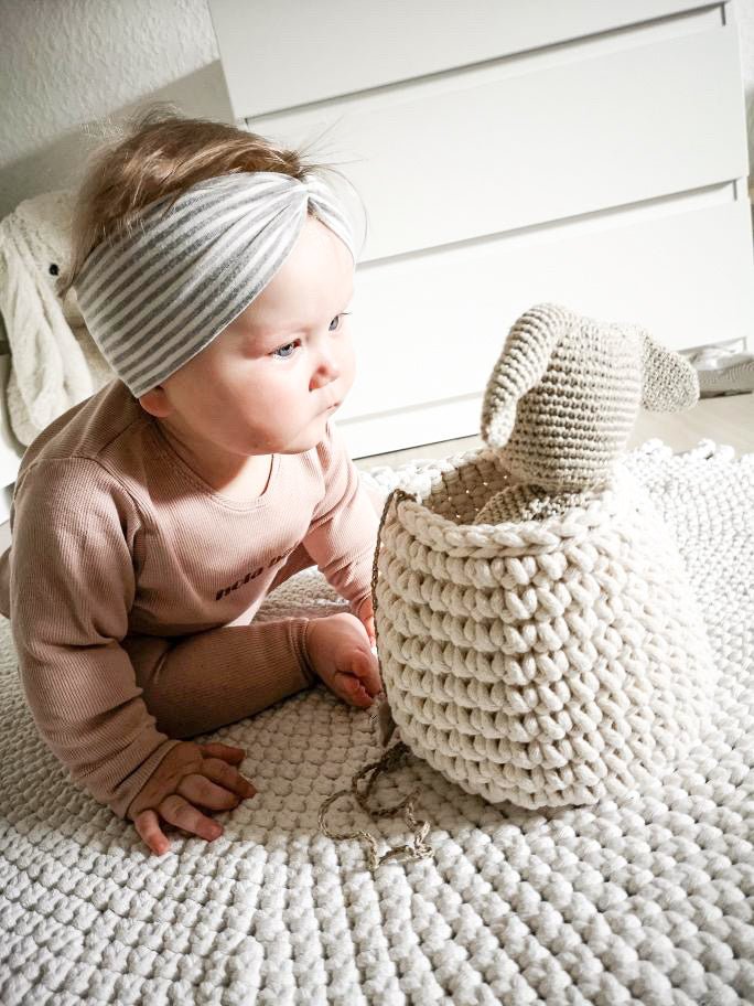 Crochet Hanging Basket, Small | IVORY