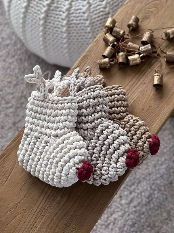 Crochet Reindeer Stocking | Cappuccino & Red Nose