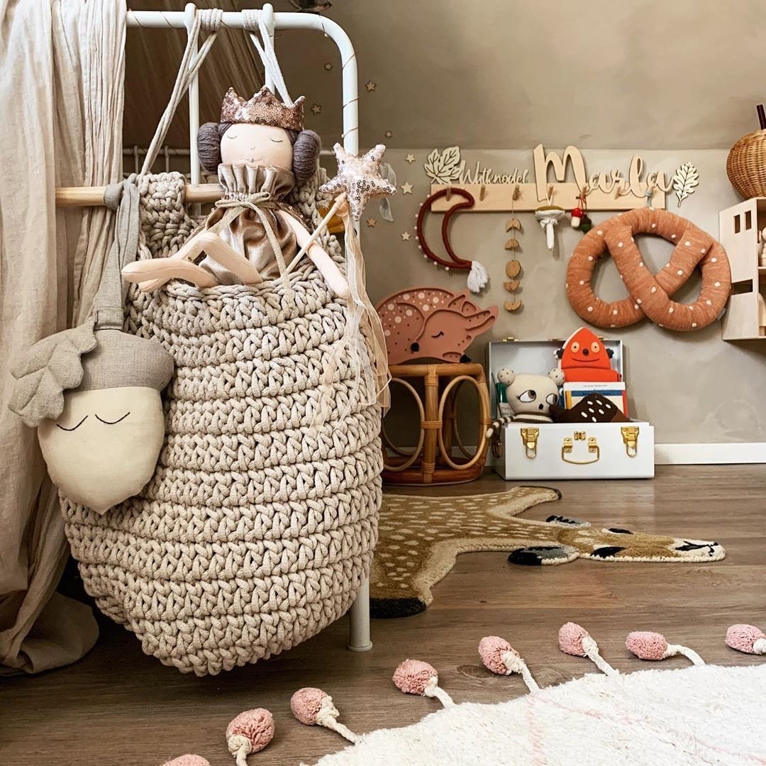 Crochet Hanging Basket, Large | BEIGE