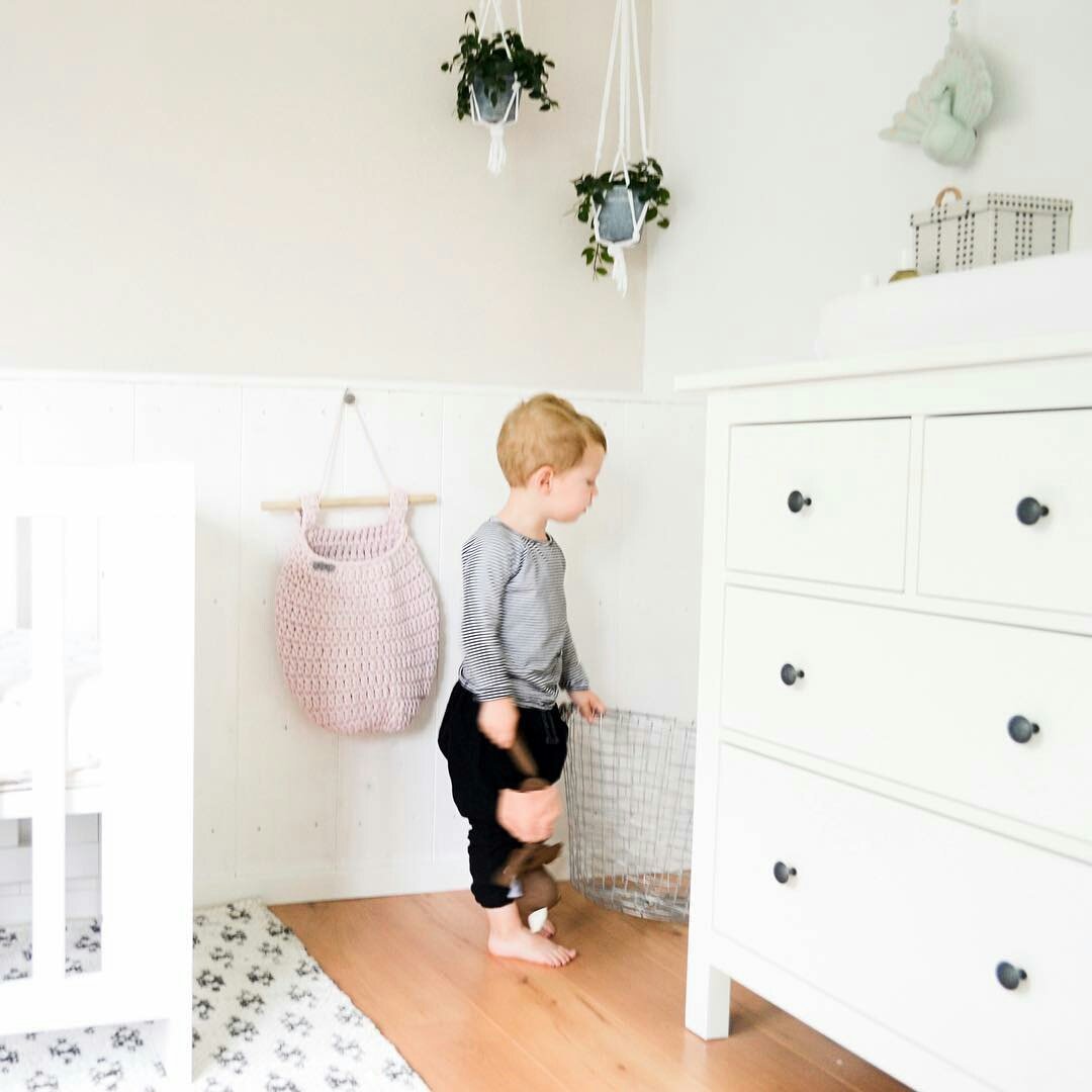 Crochet Hanging Basket, Large | PALE PINK