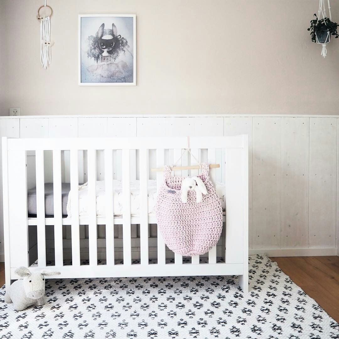 Crochet Hanging Basket, Large | PALE PINK