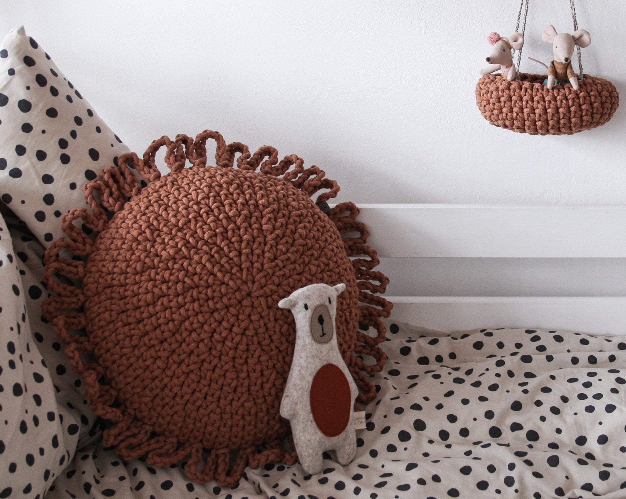 Crochet Cushion FUN | OLIVE GREEN