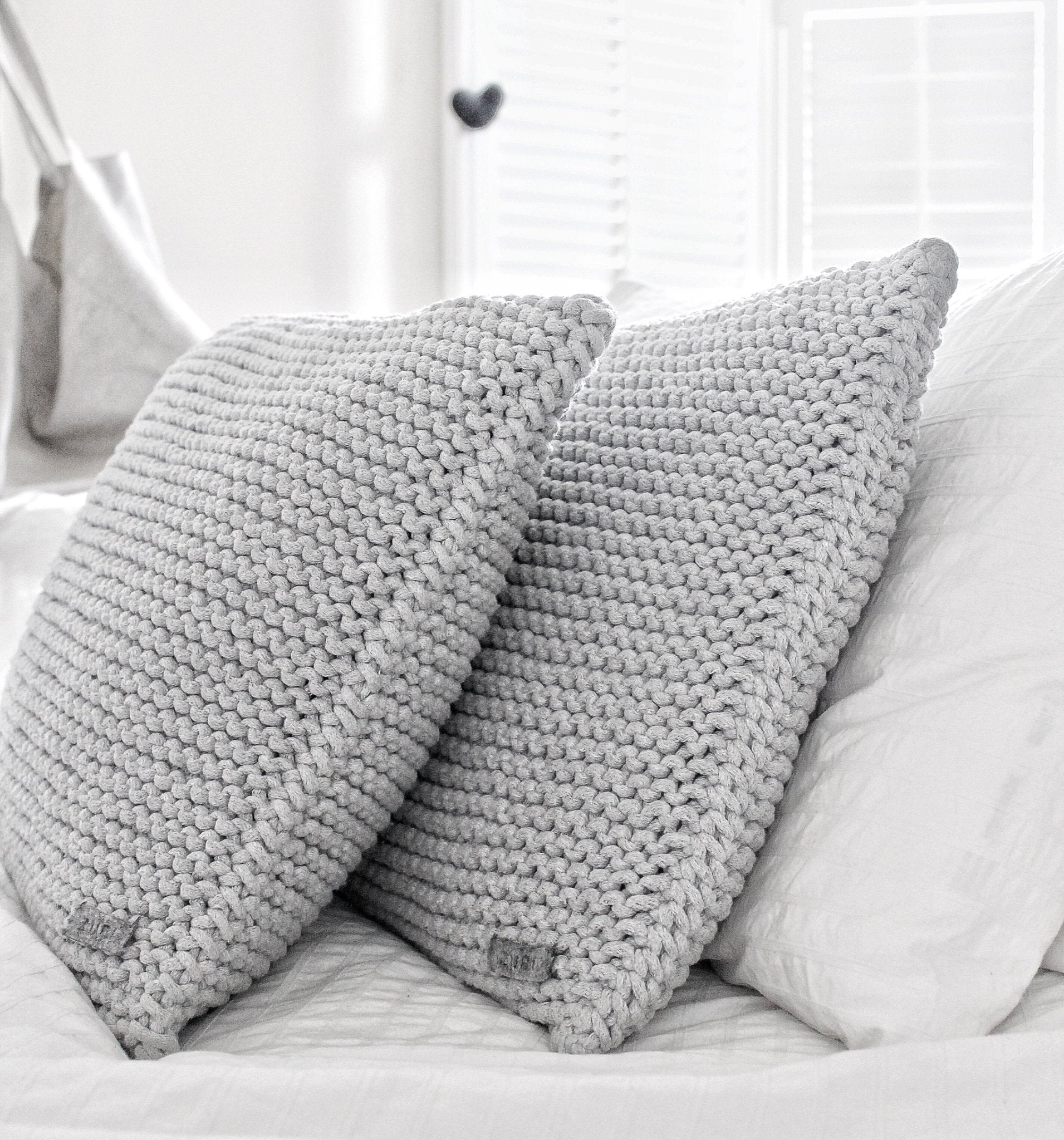 Knitted Square Cushion | LIGHT GREY