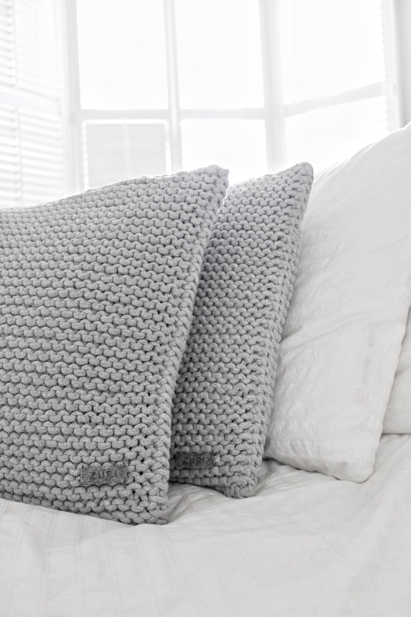 Knitted Square Cushion | LIGHT GREY