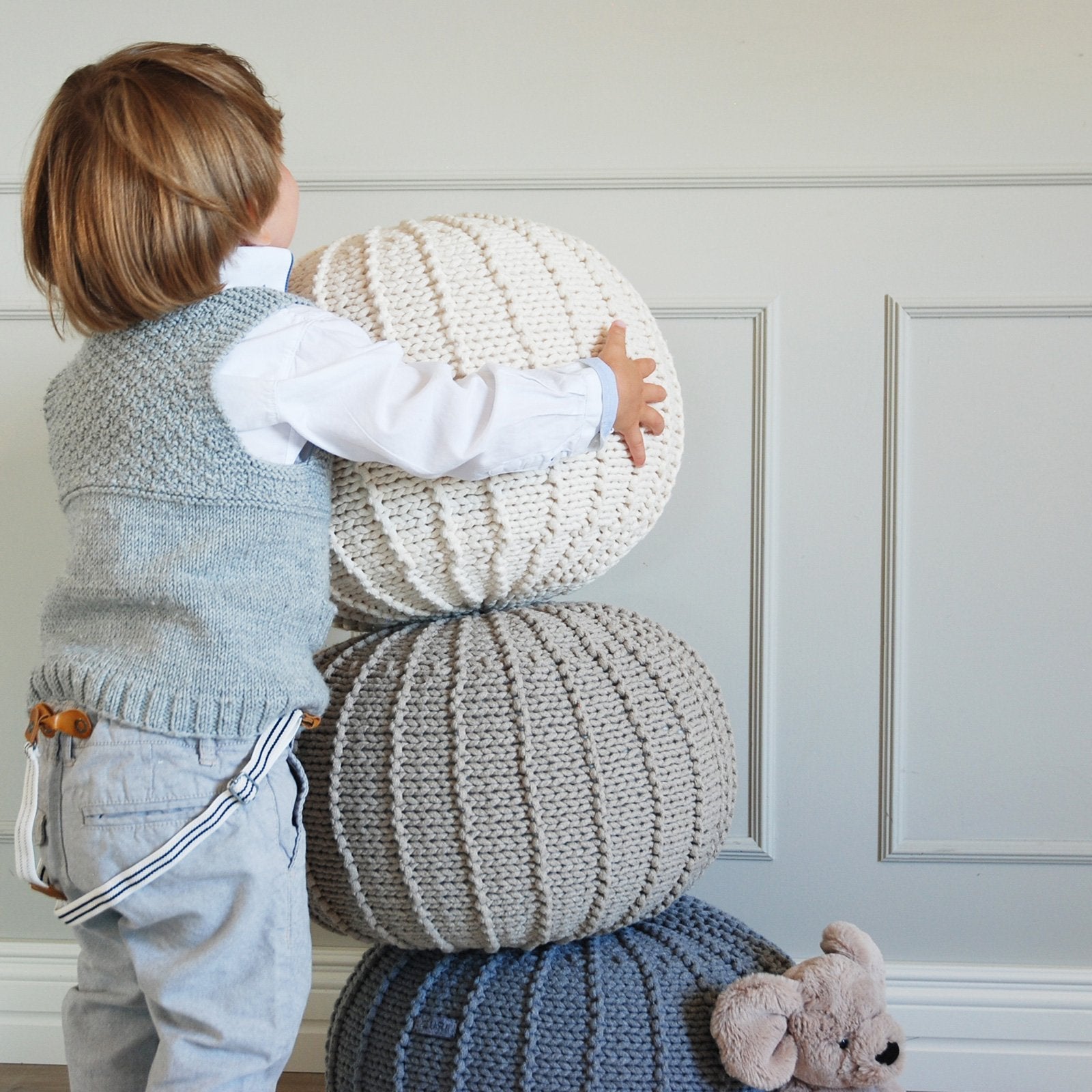 Knitted Pouffe, Small | IVORY