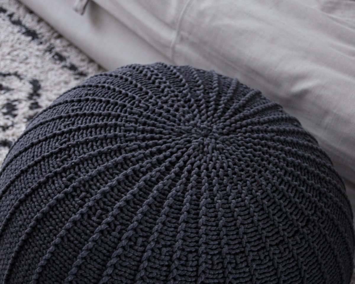 Knitted Pouffe, Large | GRAPHITE
