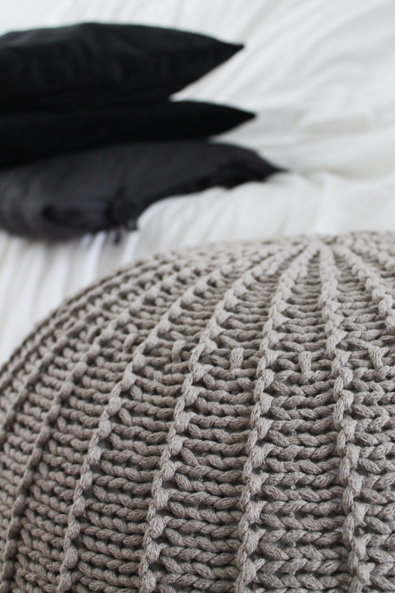 Knitted Pouffe, Large | BEIGE