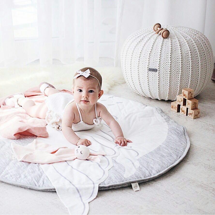 Knitted Pouffe, Medium | IVORY