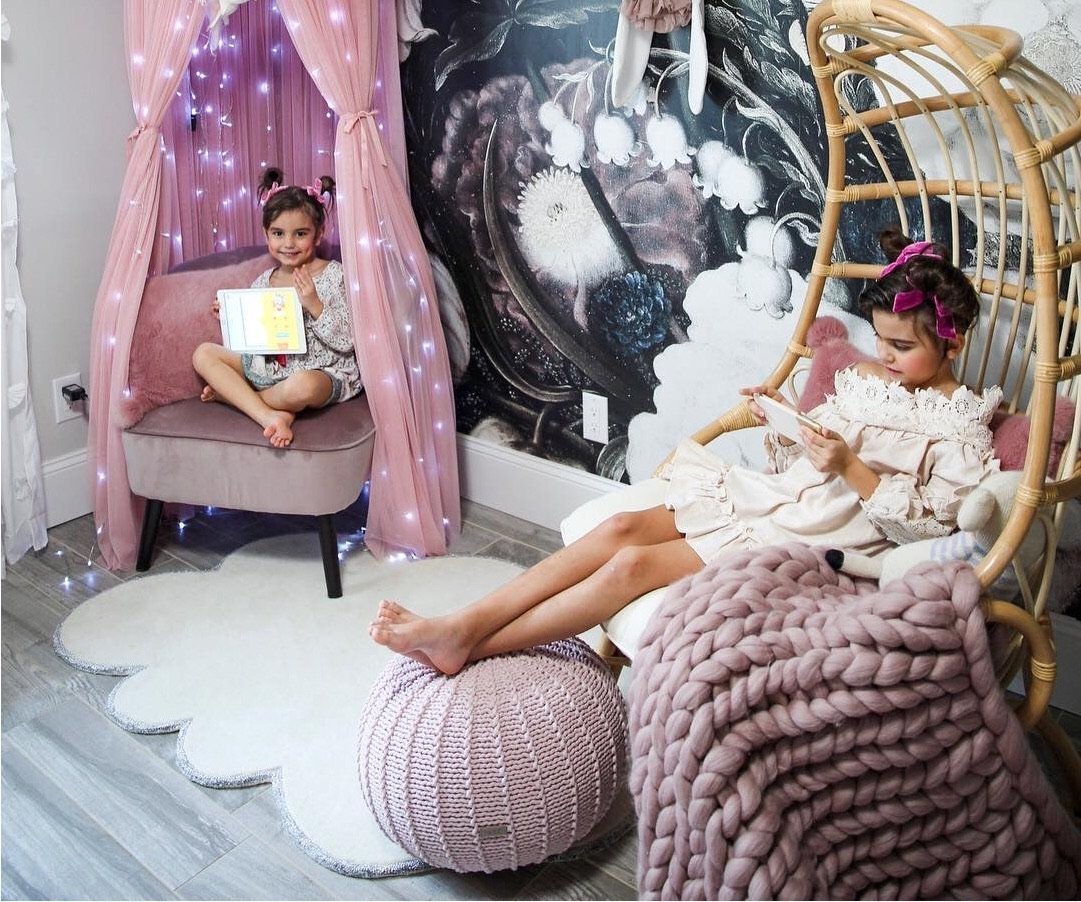 Knitted Pouffe, Medium | PALE PINK