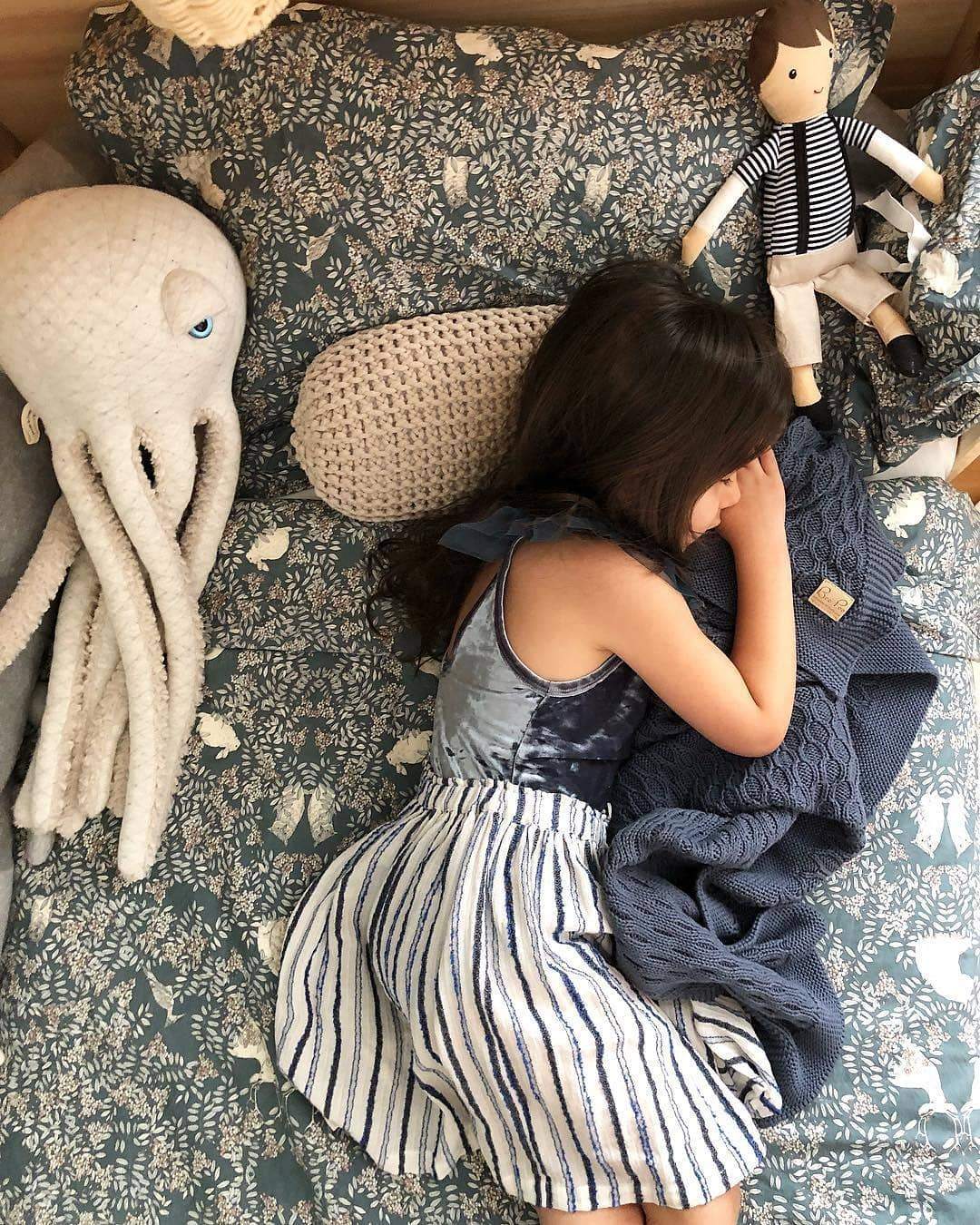 Knitted Neck Cushion | BEIGE