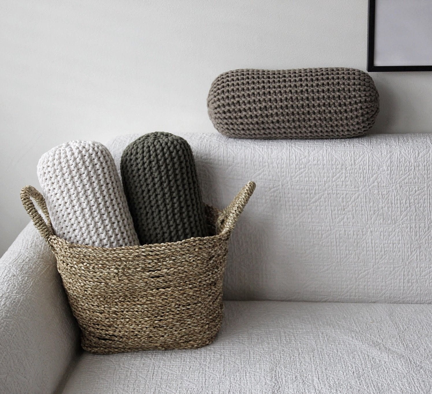 Knitted Neck Cushion | MOCHA
