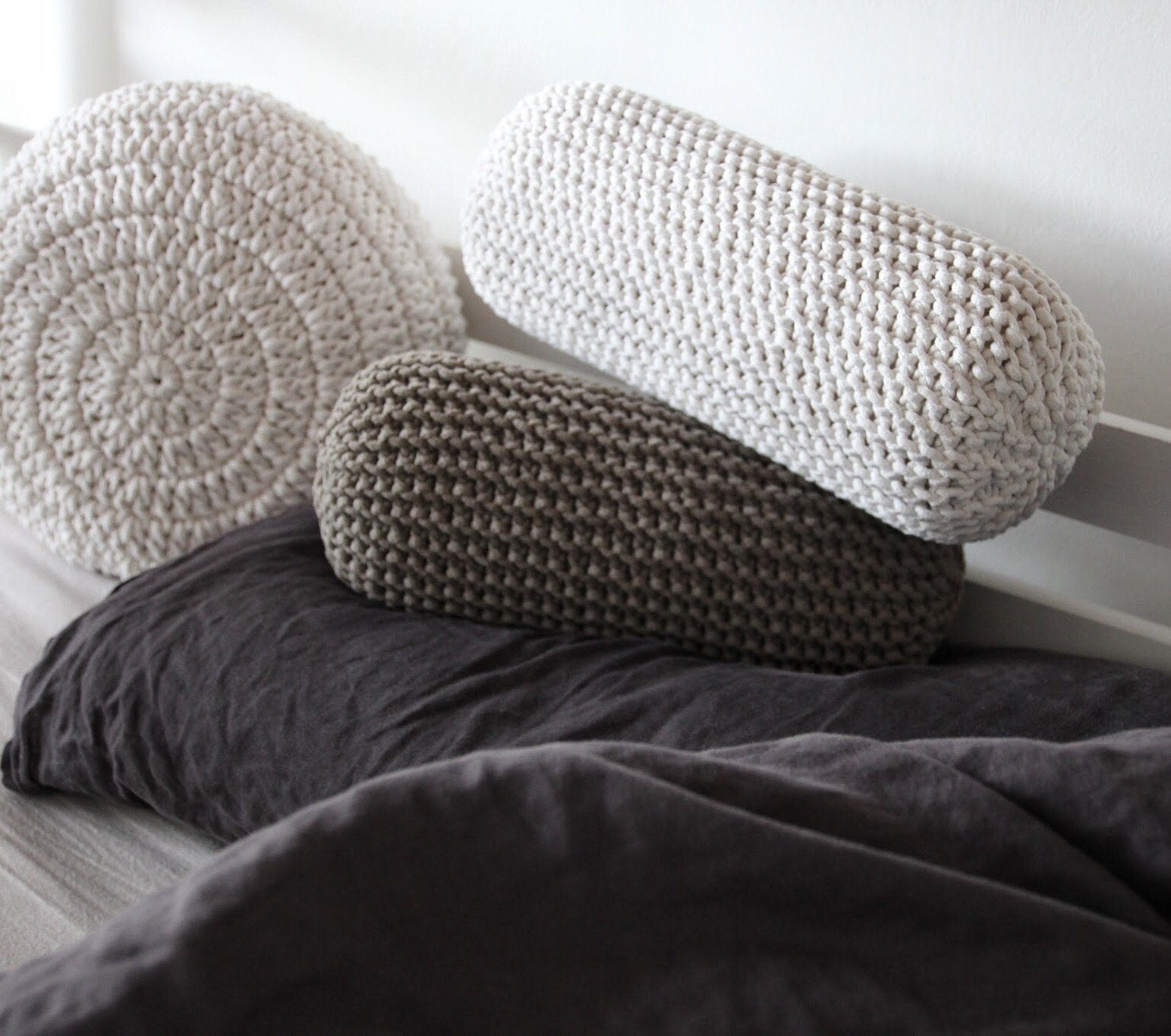 Knitted Neck Cushion | MOCHA