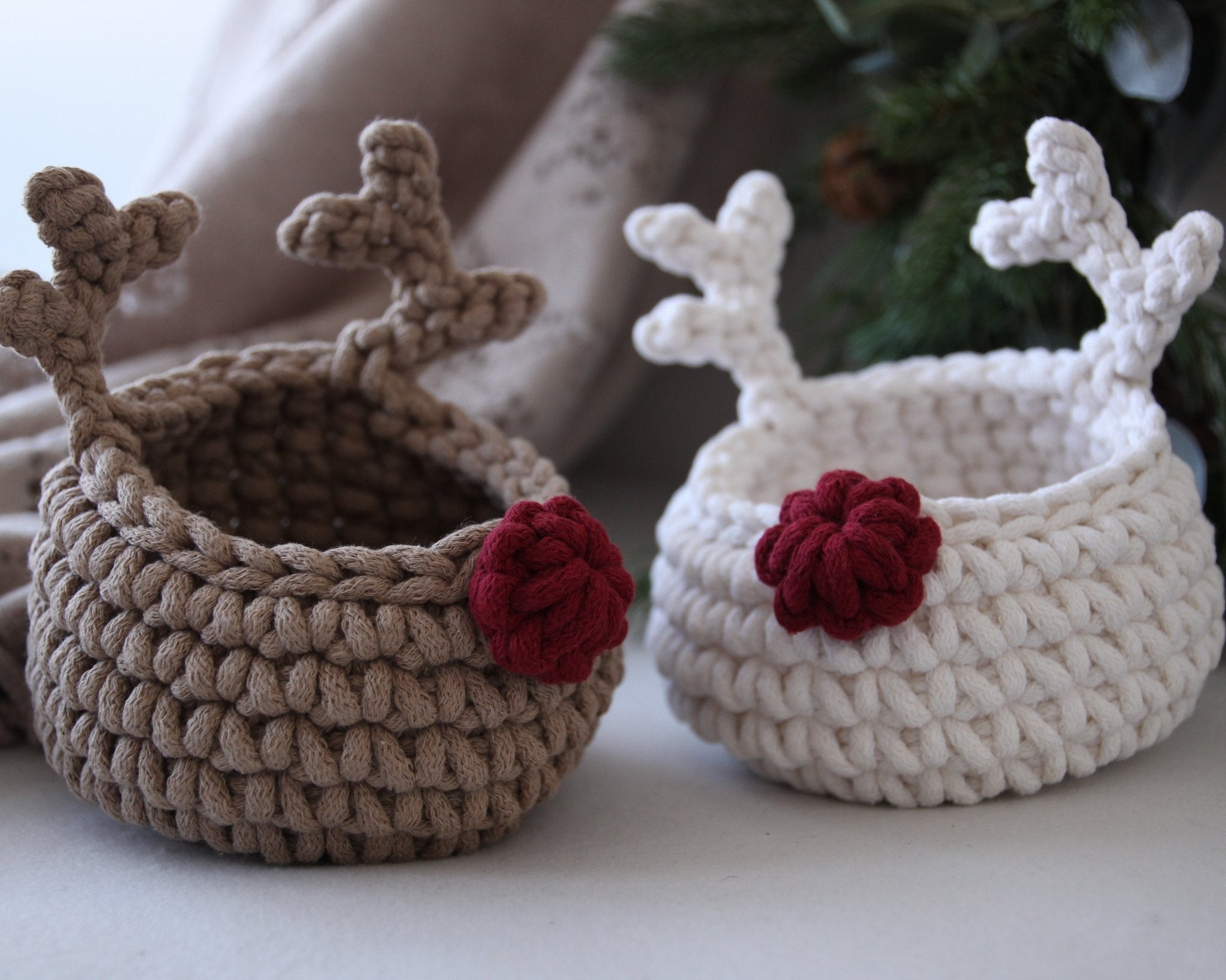 Reindeer Basket | Mocha