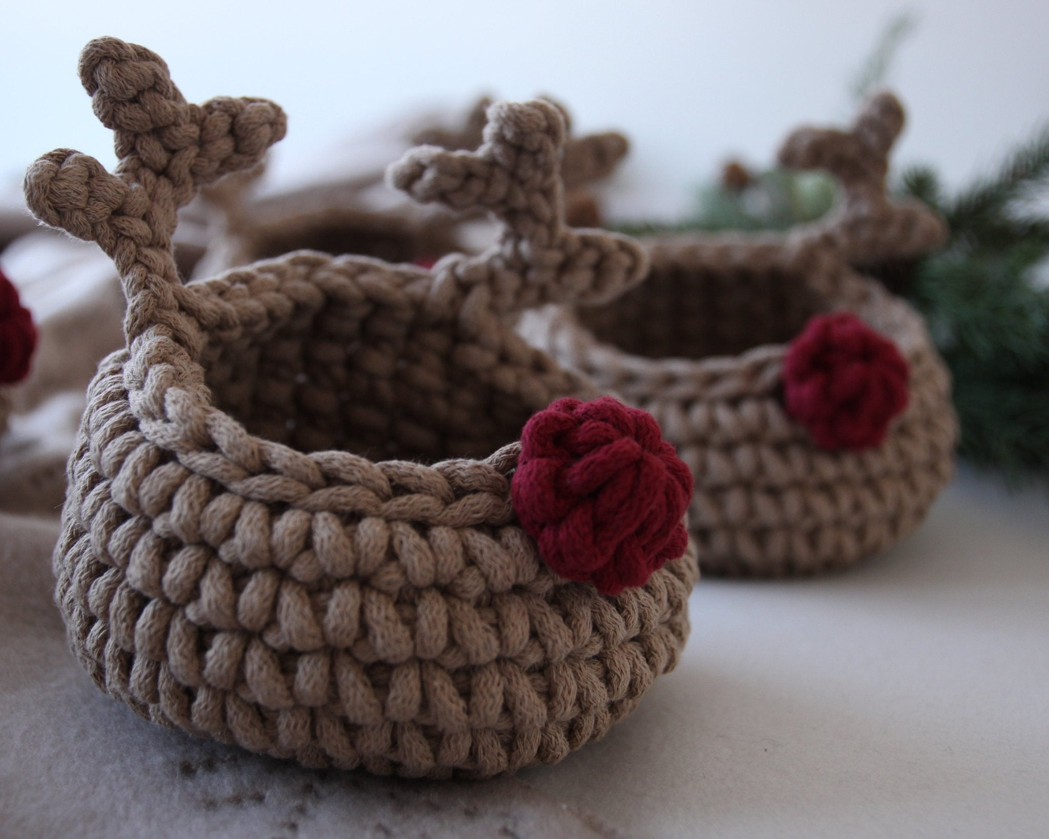 Reindeer Basket | Mocha