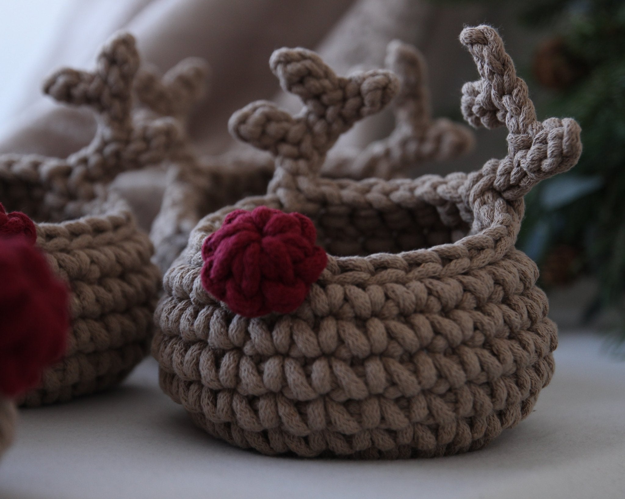 Reindeer Basket | Mocha