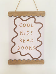 Scalloped Magnetic Picture Frame - Oak