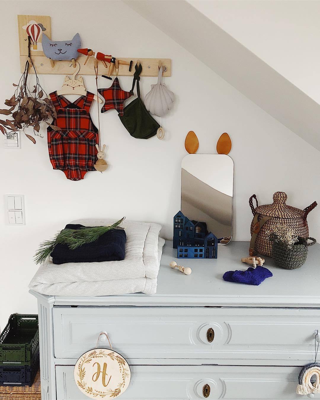 Crochet Basket, Small | OLIVE GREEN