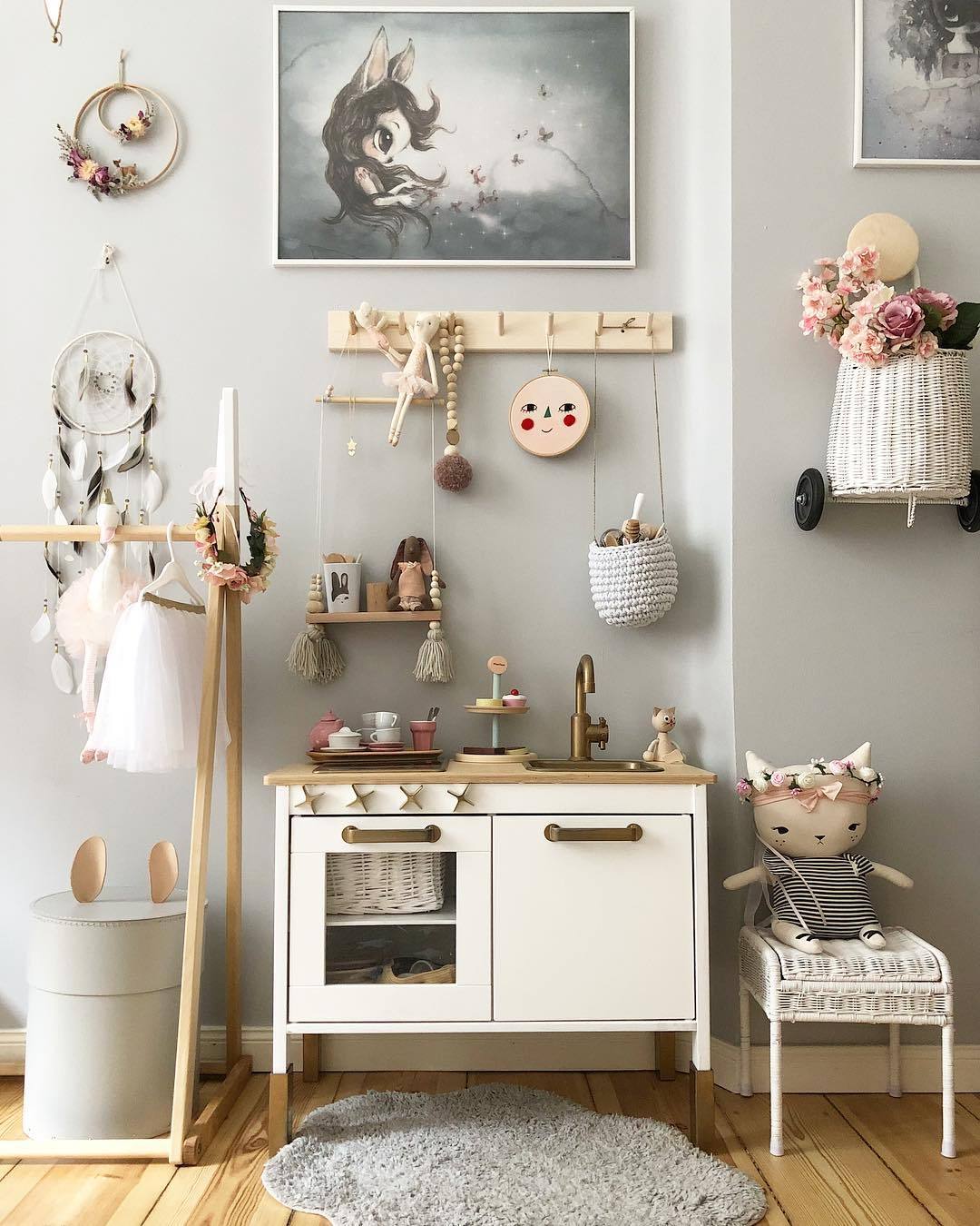 Crochet Hanging Basket, Small | LIGHT GREY