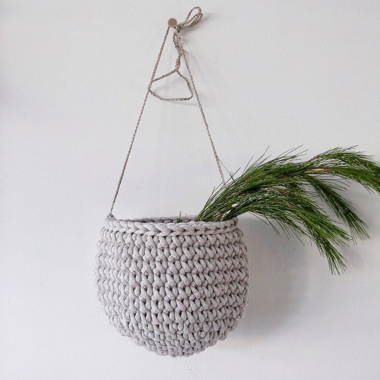 Crochet Hanging Basket, Small | OATMEAL