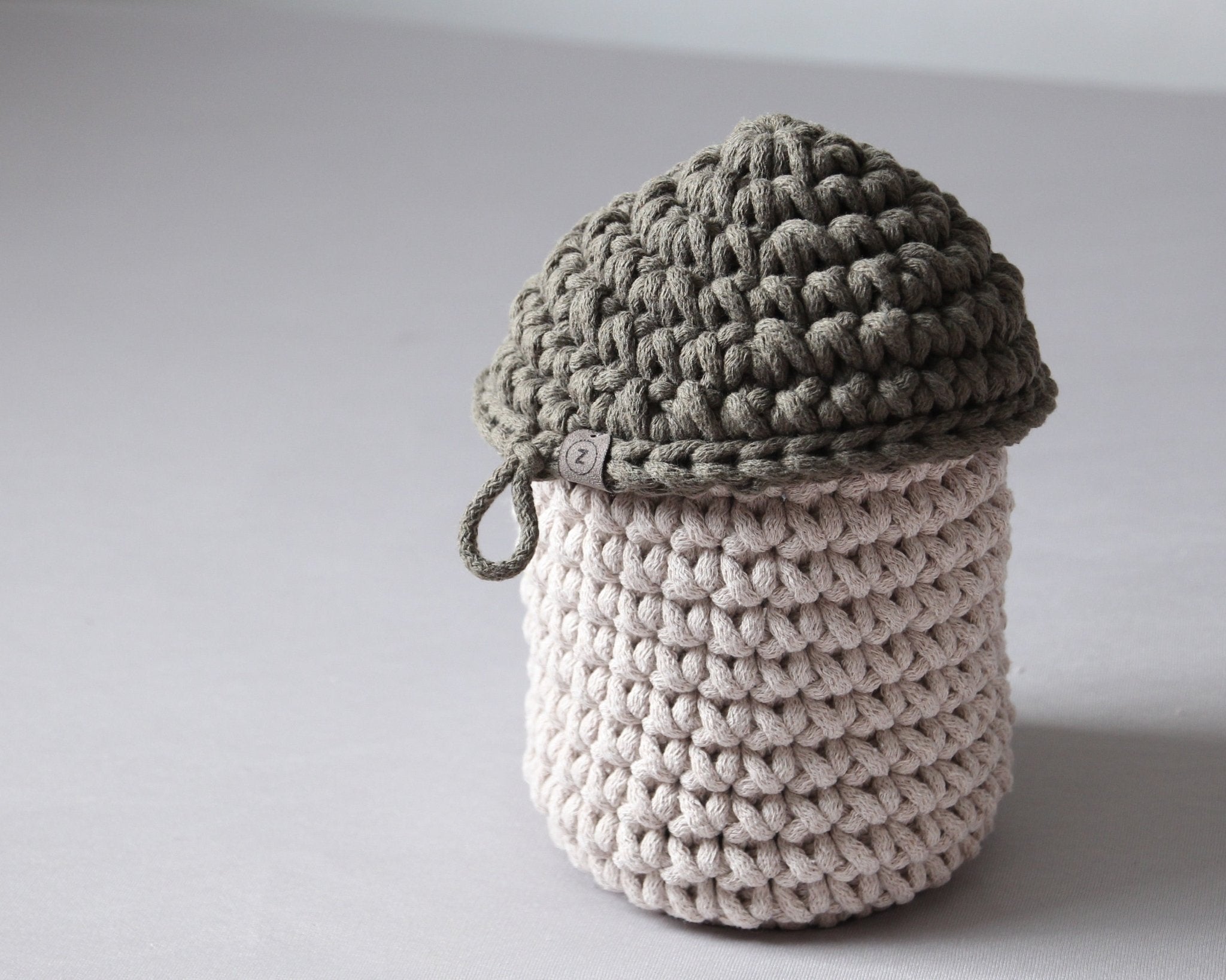Smurf Basket | OATMEAL & OLIVE GREEN