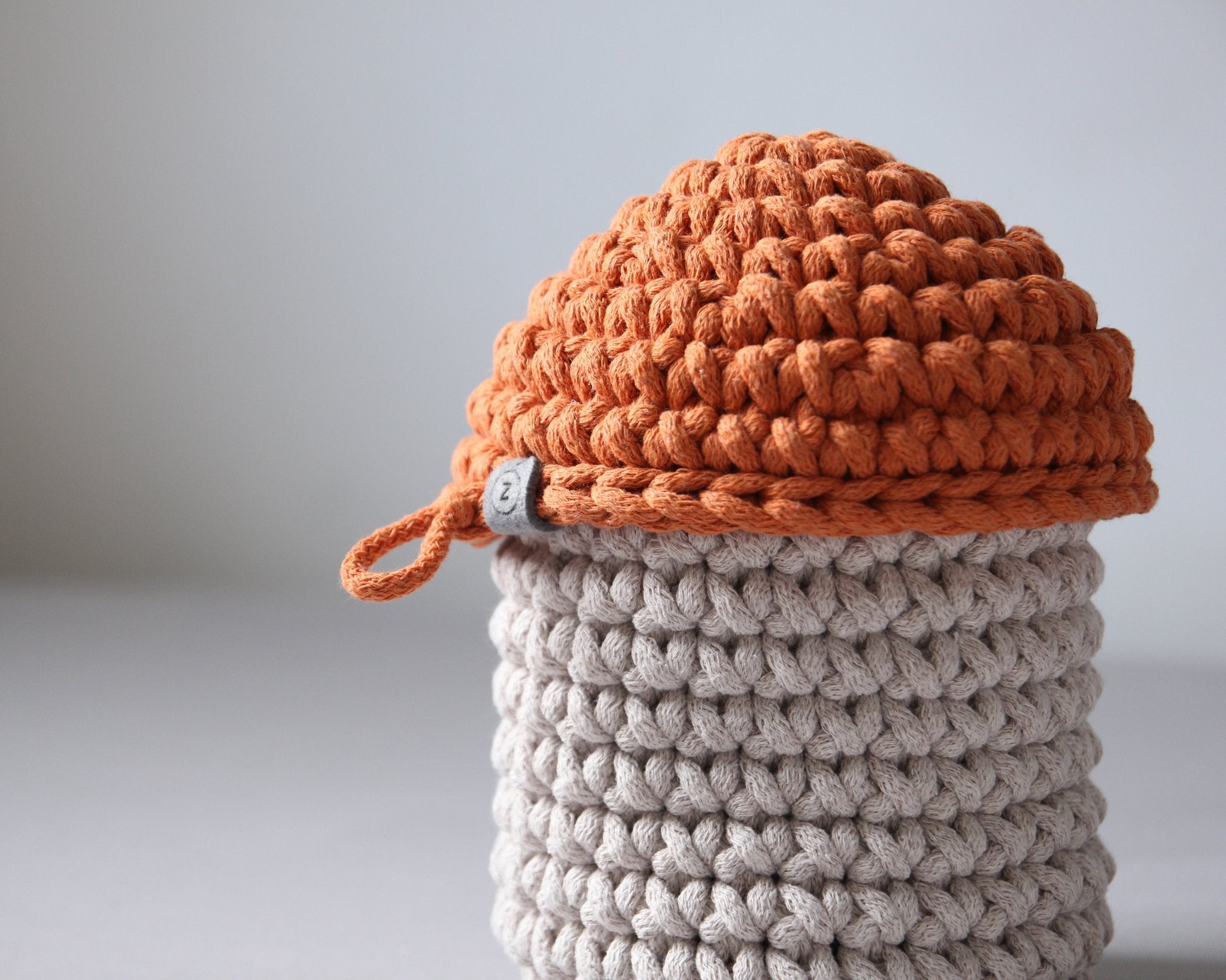 Smurf Basket | OATMEAL & PUMPKIN