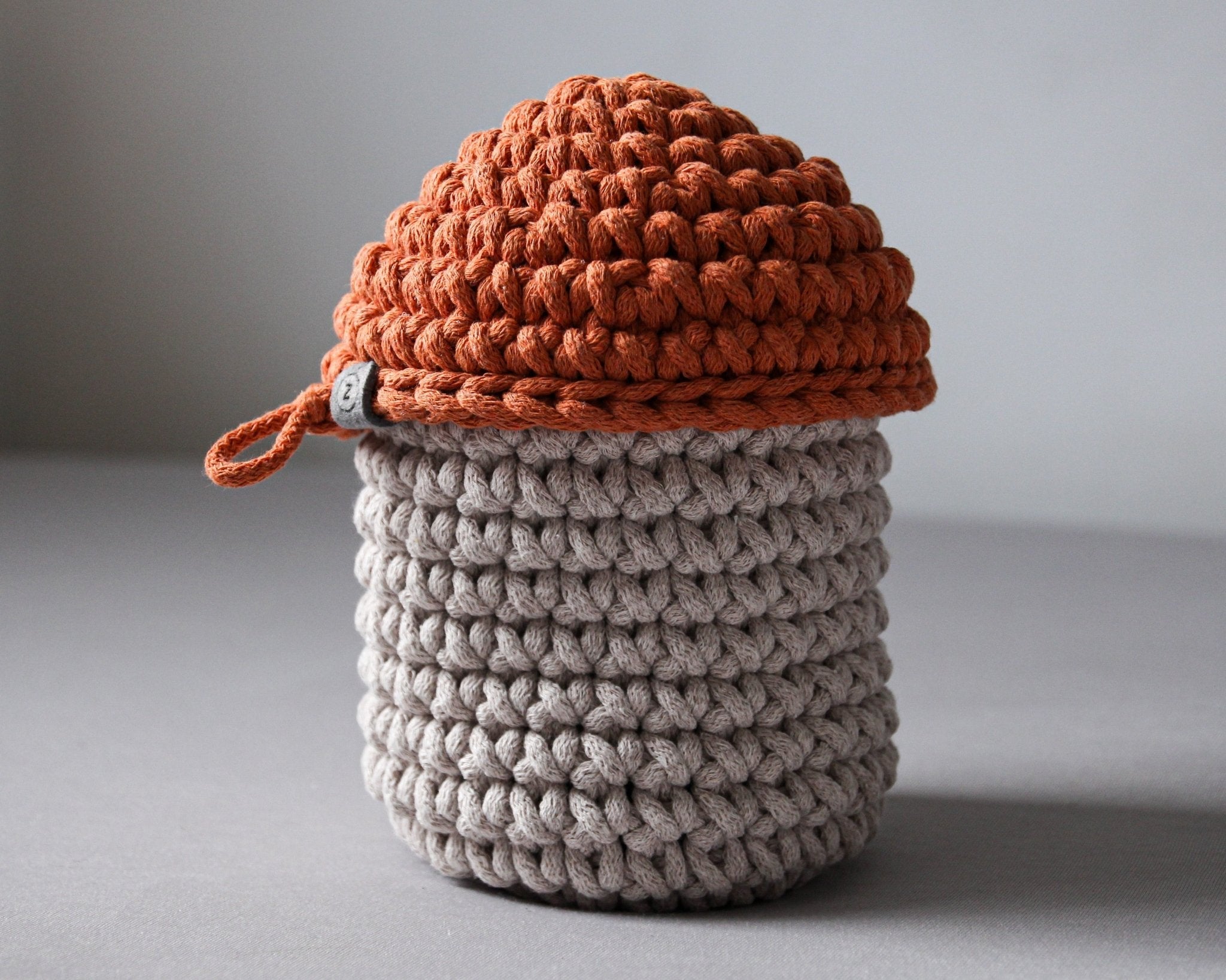 Smurf Basket | OATMEAL & PUMPKIN