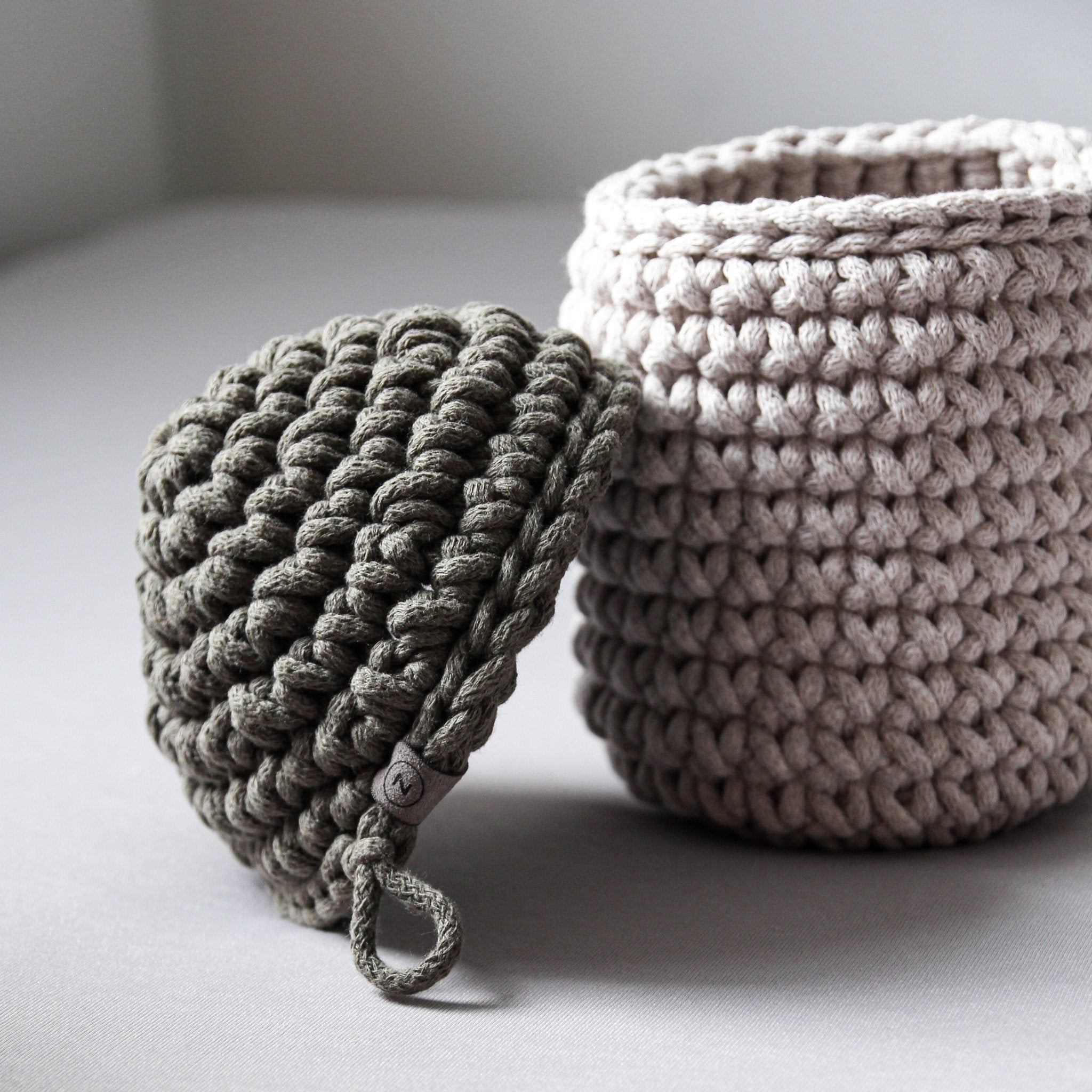 Smurf Basket | OATMEAL & OLIVE GREEN