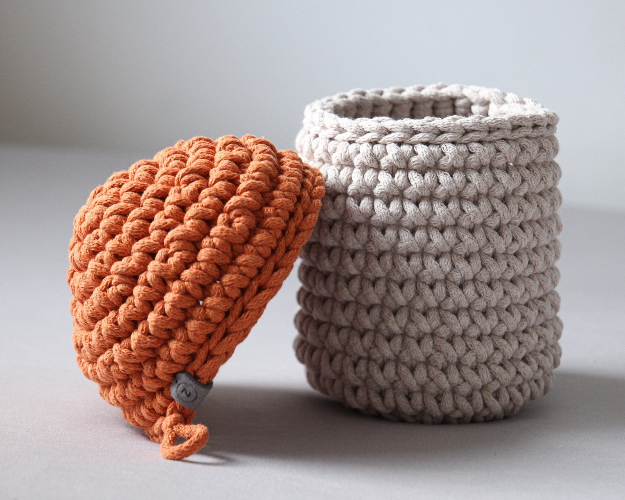 Smurf Basket | OATMEAL & PUMPKIN