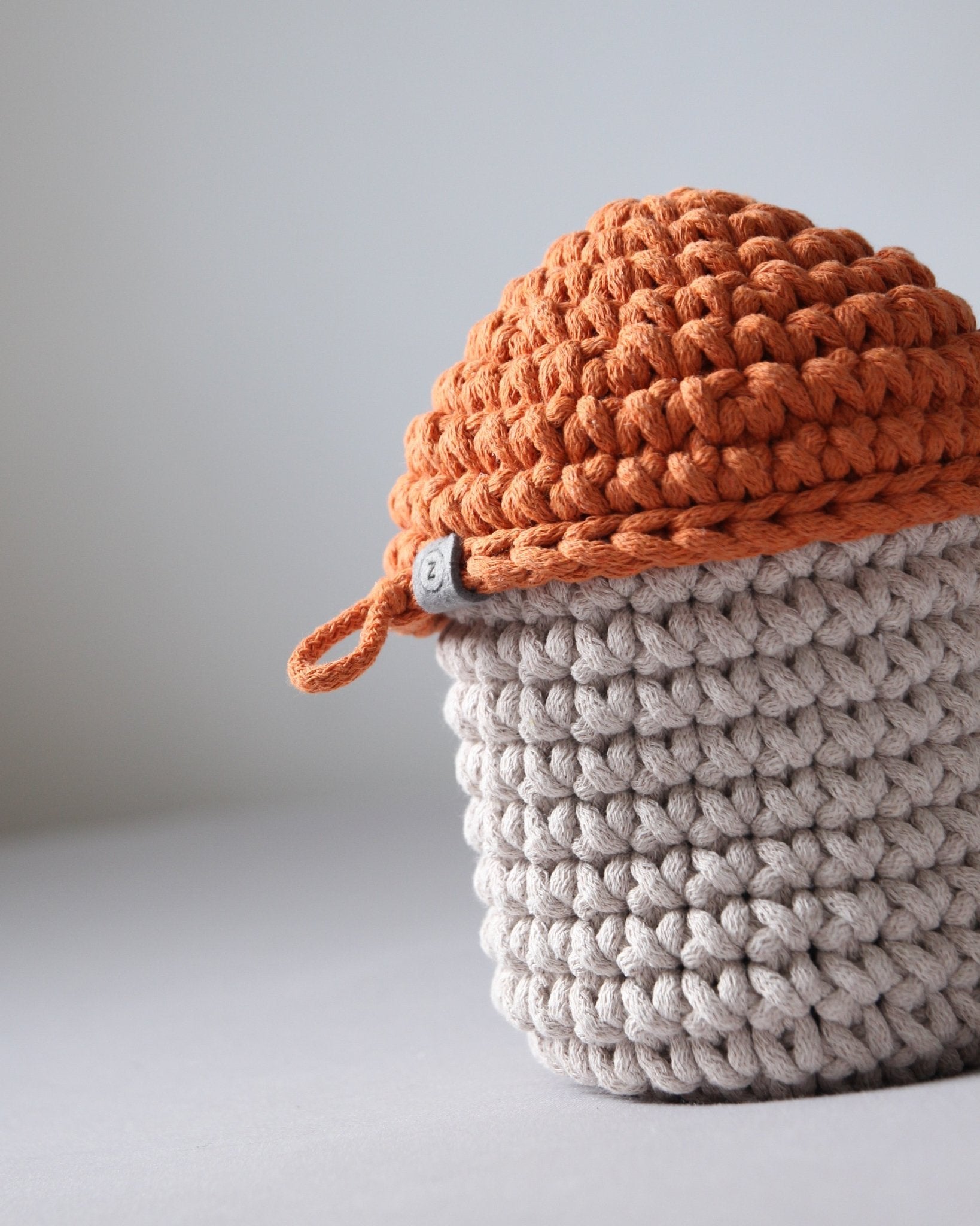 Smurf Basket | OATMEAL & PUMPKIN