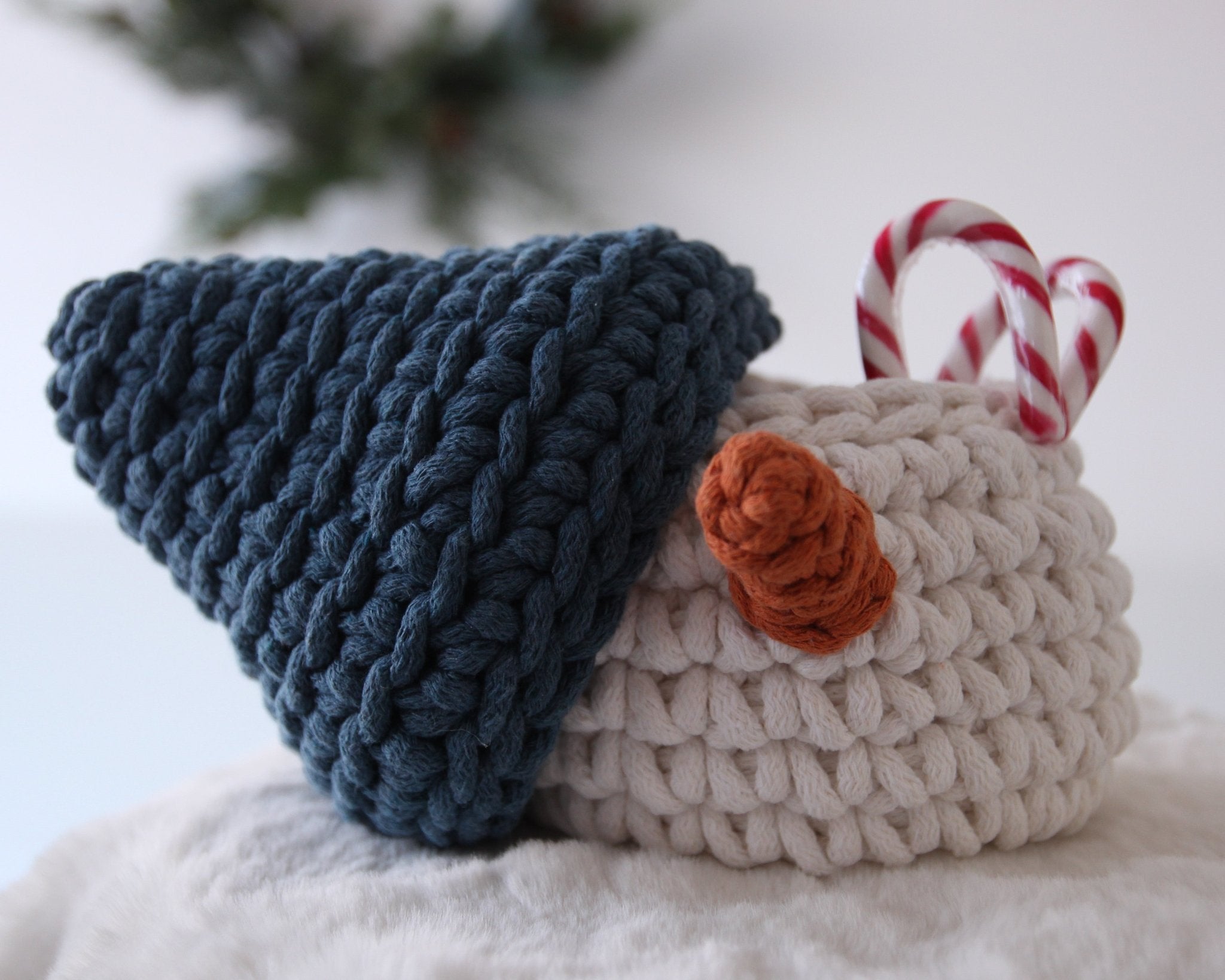 Crochet Snowman Basket